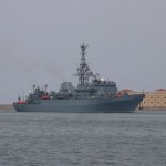 Kuidas on see võimalik? Pihta saanud Vene laev sõitis sadamasse – ja on pealtnäha täiesti terve