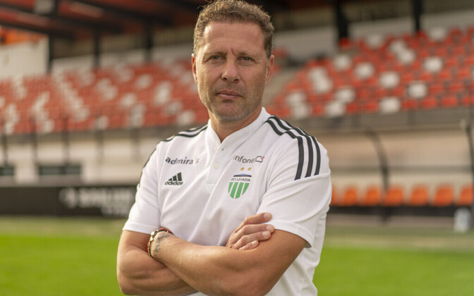 Levadia peatreener ei saa mängus Vaprusega omade juures viibida