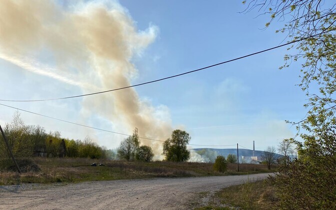 Maastikupõlengute tõttu võib abi kohale jõudmine Ida-Virumaal viibida