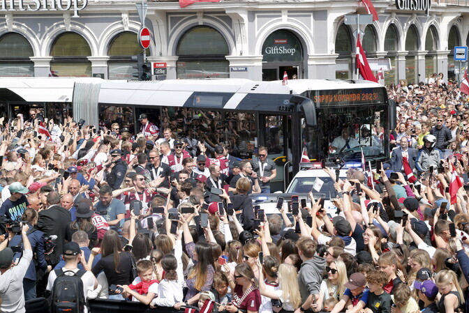 MM-i pronksi ja vaba päeva puhul käib Lätis suur pidu