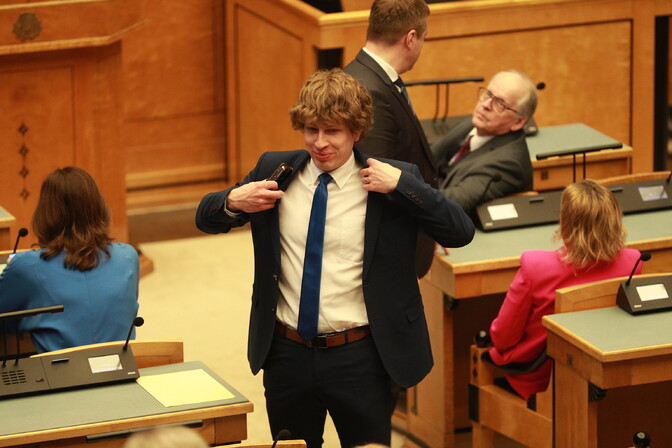 Opositsiooni arupärimised jätsid riigikogu nädala päevakorra kinnitamata