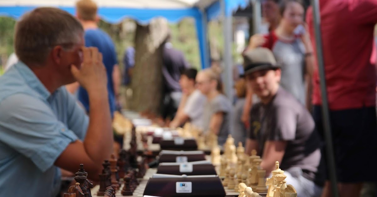 Paul Kerese tänava maleturniir toimub juba üheksandat korda