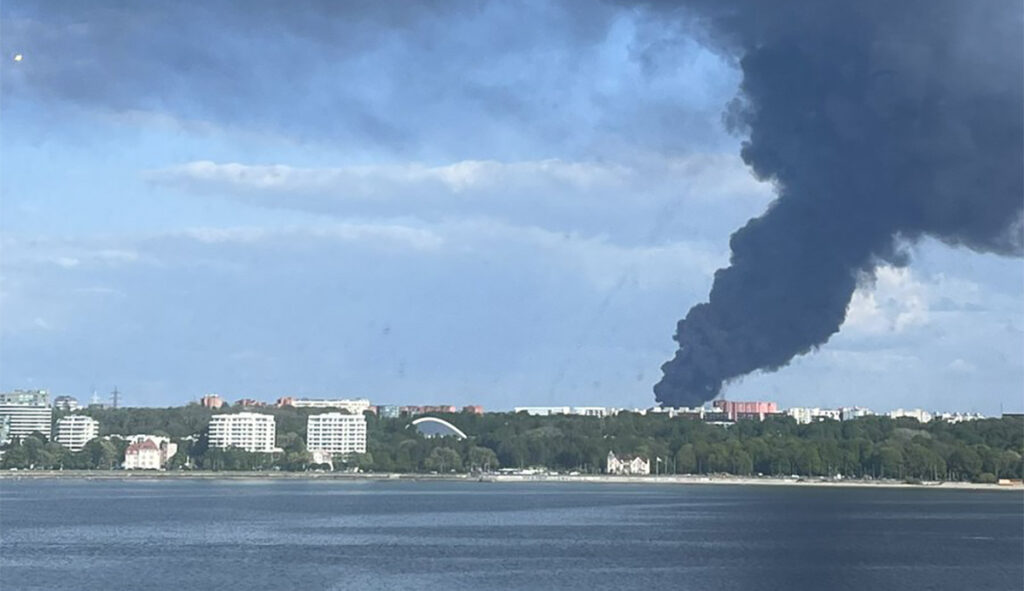 PILTUUDIS: Tallinn põleb, inimesi evakueeritakse