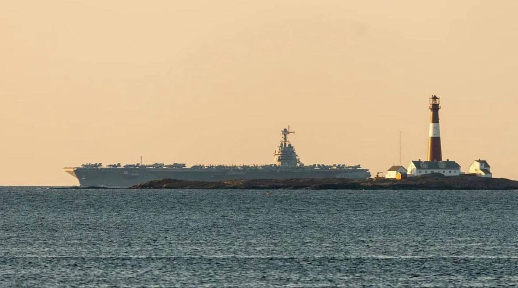 Pinge kruvib: maailma suurim sõjalaev toodi kohale Norrasse