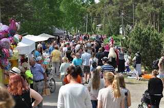 «Roheliste väravate tänav» avab nõmmekate aiad ja kutsub hoovikontsertidele