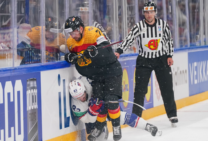 Saksamaa sai poolfinaalis lisaajal USA-st jagu