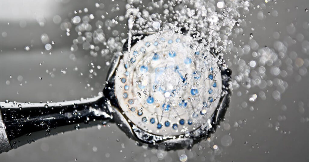 Soome ujulas pildistati salaja peaaegu alasti olnud näitlejat