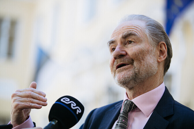 Timothy Garton Ash: Saksamaal on hirmuga segatud külgetõmme Venemaaga