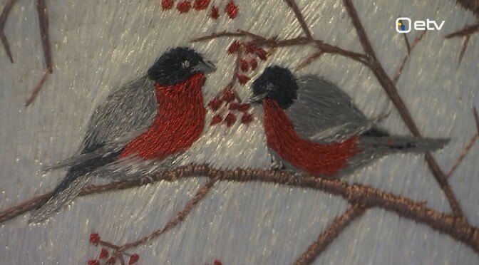 Ukrainlanna avas Tallinnas tikitud piltide näituse