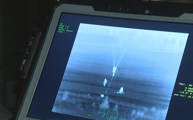 Üle 500 sõduri osales Nurmsi lennuväljal õhudessantõppusel