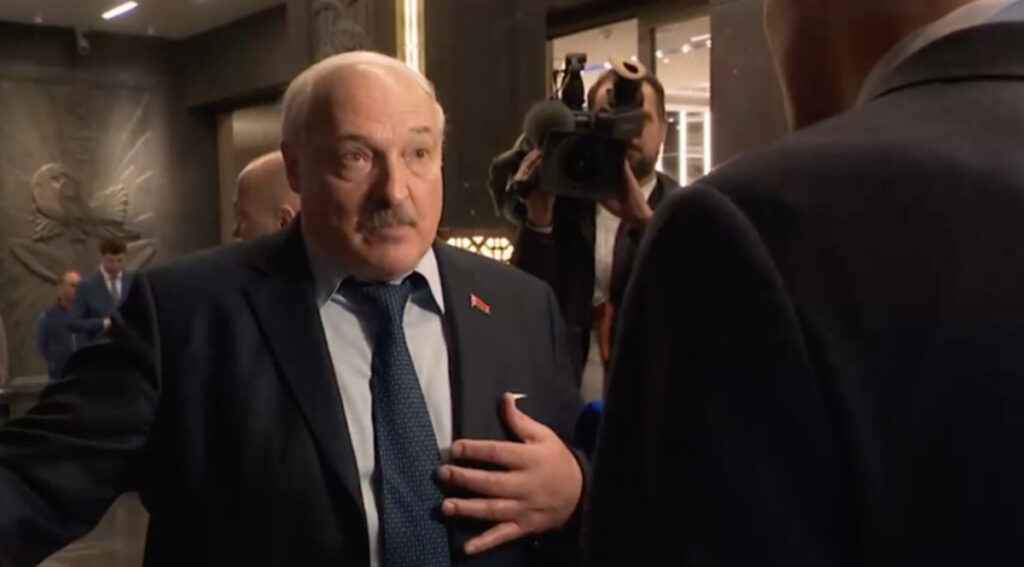 Valgevene liider teatas, et tal oli adenoviirus ja ta ei sure veel niipea ära