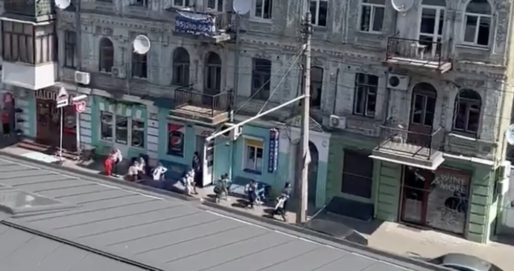 VIDEO: Ukraina pealinnas puhkes paanika, inimesed jooksevad mööda tänavaid