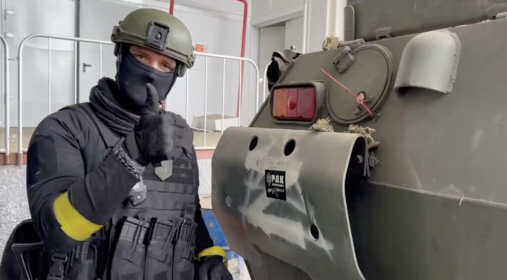 VIDEO: Ukrainast tulnud võitlejate poolt üle võetud Vene kontrollpunkt