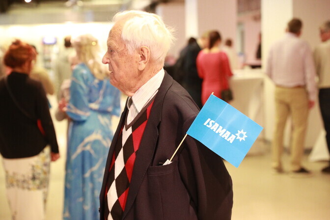 Galerii: Isamaa valib erakonnale uue esimehe