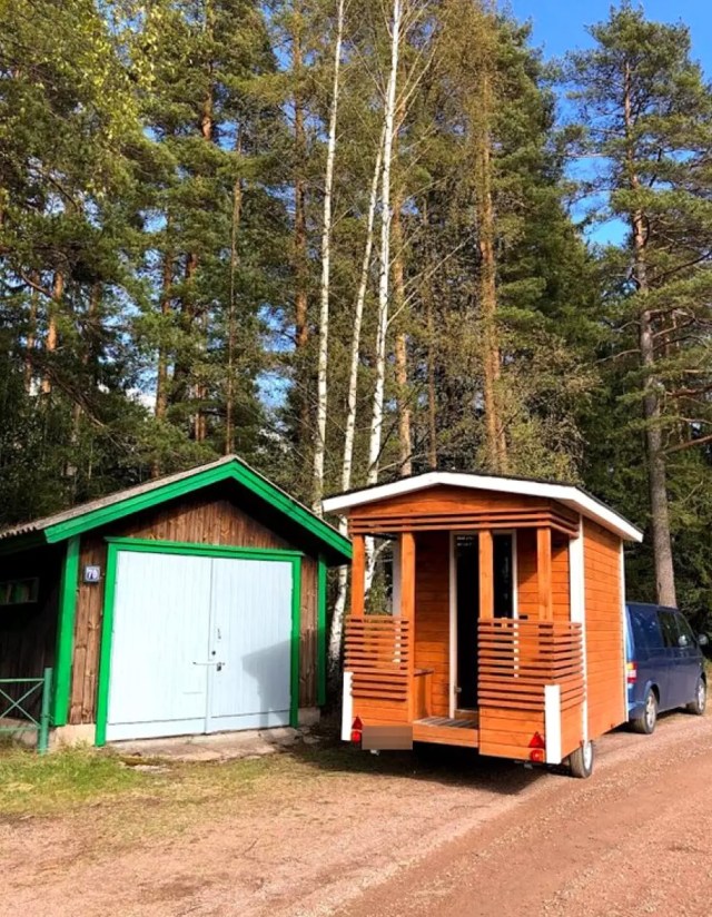 Haagissaun purunes Soomes sõidu ajal – ostja ei saanud mingit hüvitist