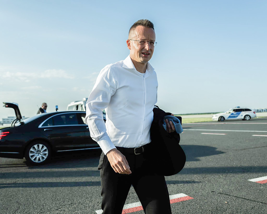 Kas sõja lõpp? Ungari välisminister edastas kahemõttelise sõnumi