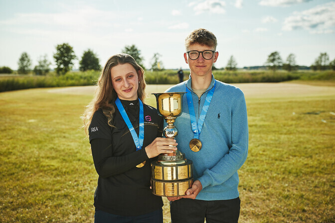 Rajamängu Eesti meistriteks krooniti Teder ja Õunap