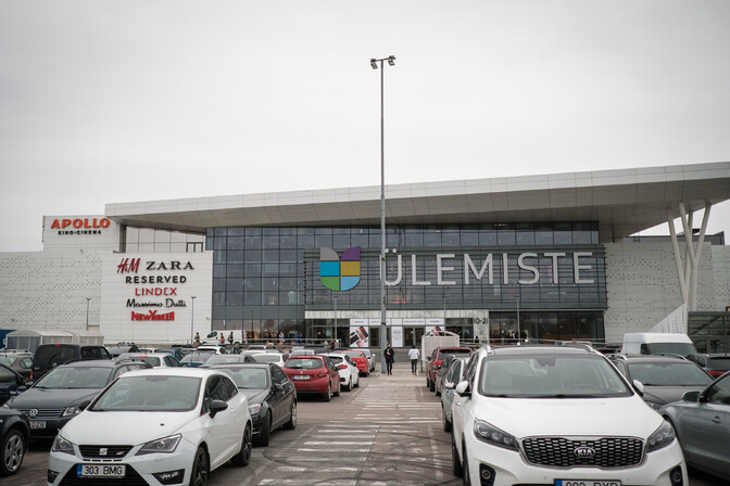 Svet: laulupeo päeval saab kaubanduskeskuste parklates tasuta parkida