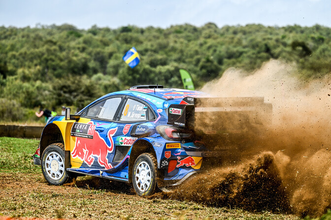 Tänak oli Keenia ralli publikukatsel kiireim, Ogier kohe kannul