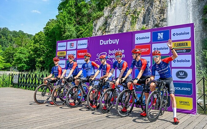 Vargad said kahelt velotuurilt korraliku noosi