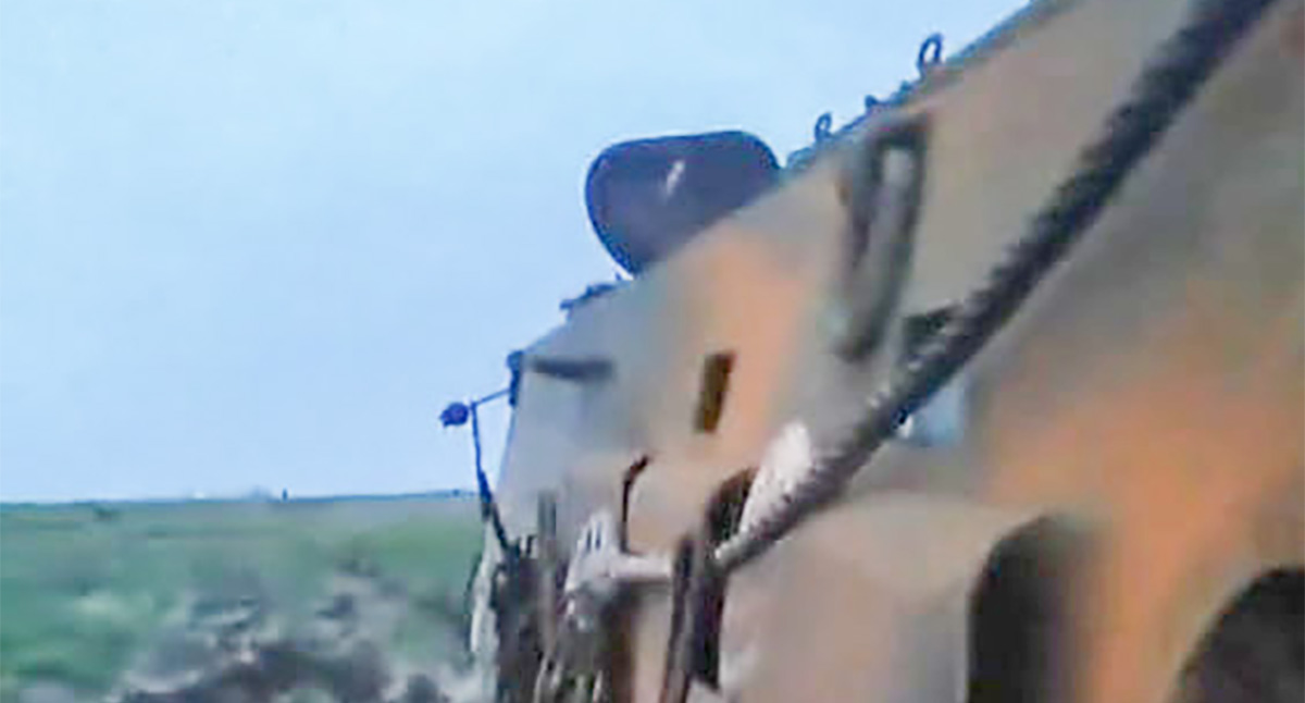 VIDEO ja PILDID: Ukraina rindel tühjaks põlenud Soome soomuk Sisu