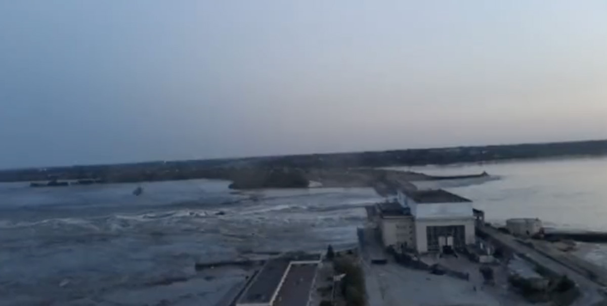 VIDEO: Ukraina jõetamm enne ja pärast purunemist