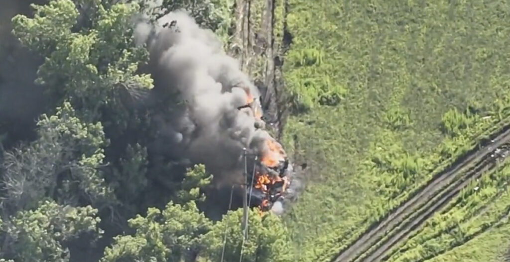 VIDEO: USA soomukid lõõmavad Ukraina rindel