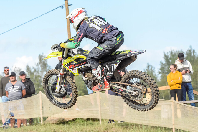 Leok ja Pärn võitsid motokorossi Eesti meistrivõistluste teise etapi