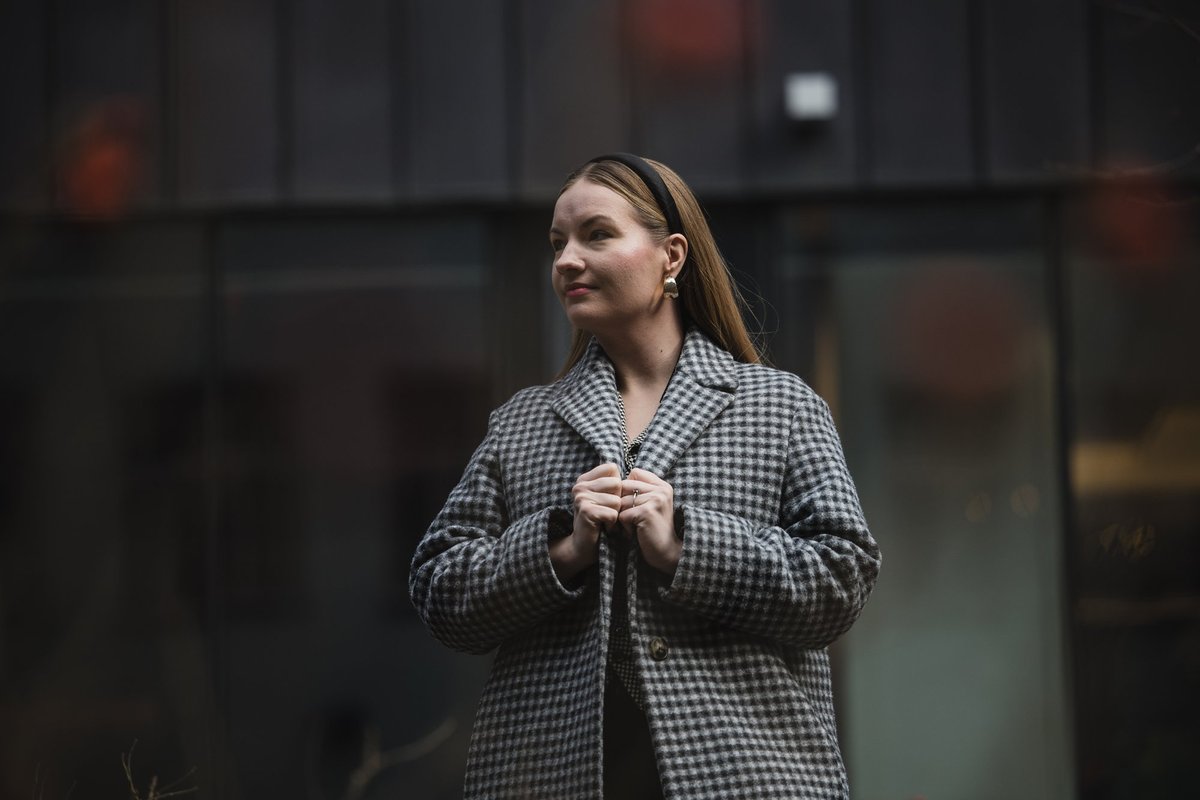 Küberrünnak, kaevandus või sõda. Maria-Ann Rohemäe teeb uudiseid, mida mõistaks ka ta vanaema