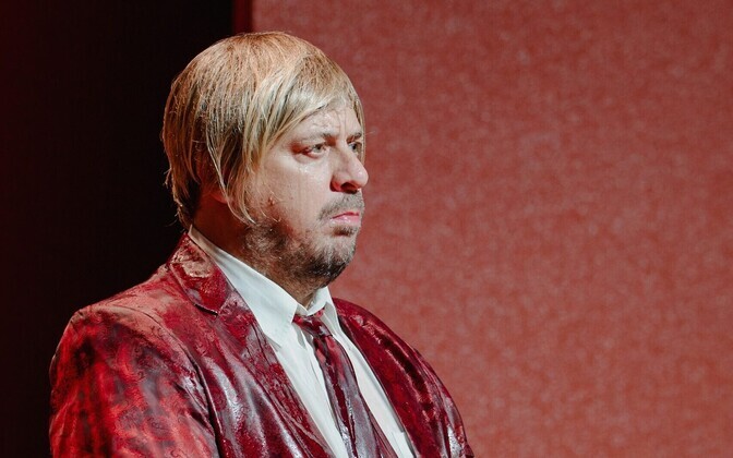 Arvustus. Meis peitub jõud, mis korda saadab head