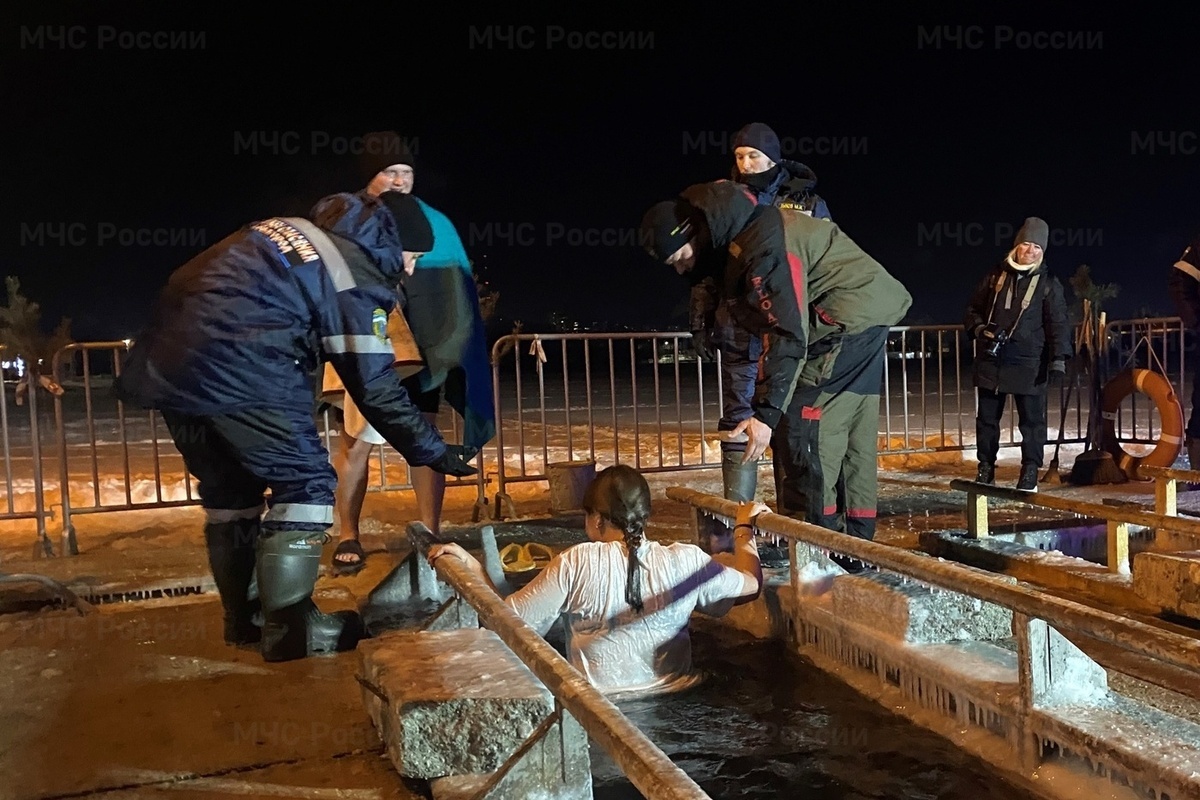 Более 5 тысяч белгородцев совершили крещенское омовение