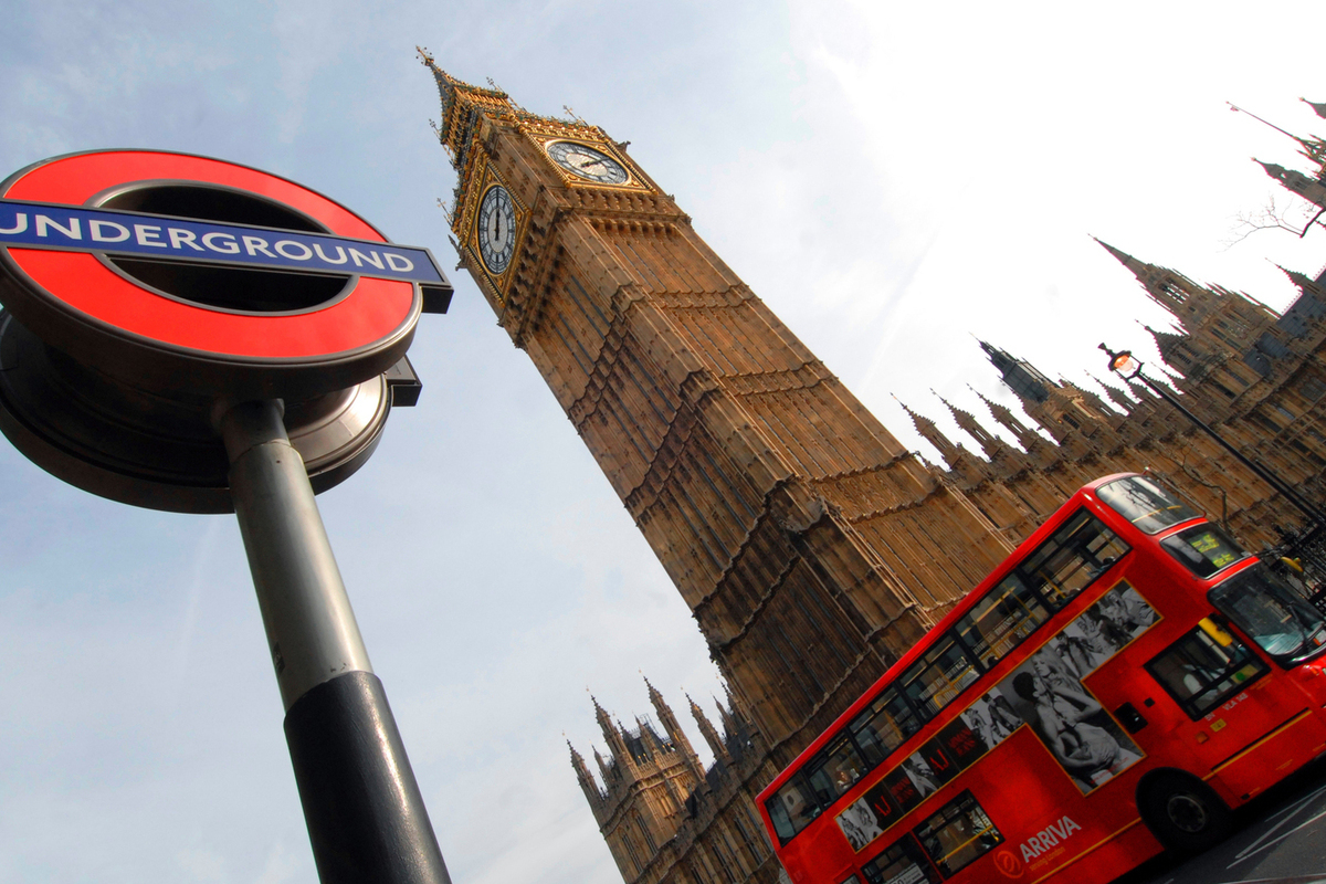 Британия участвовала в задержании Францией шедшего из РФ танкера