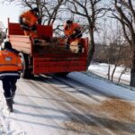 В Керчи очистили от снега 1,7 тысячи километров дорог