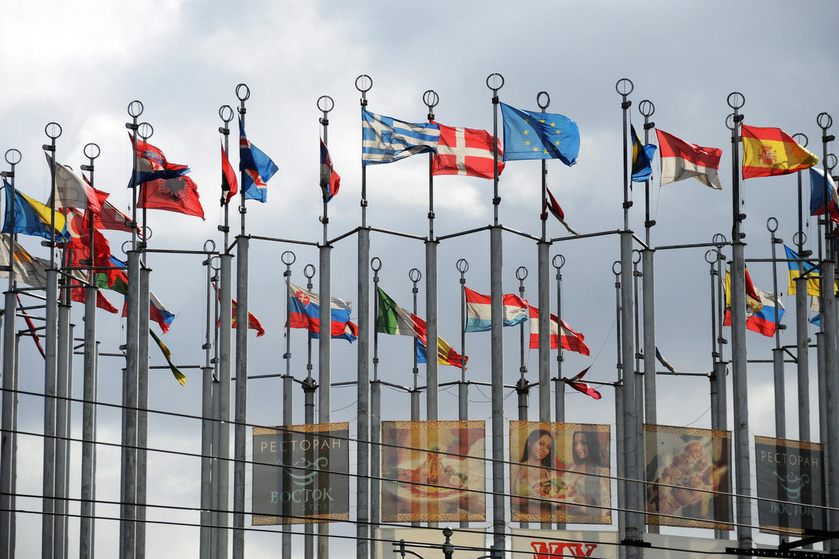 В МИД Испании захотели создать "европейскую армию"