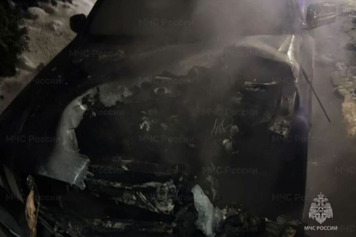 В Обнинске вспыхнул автомобиль