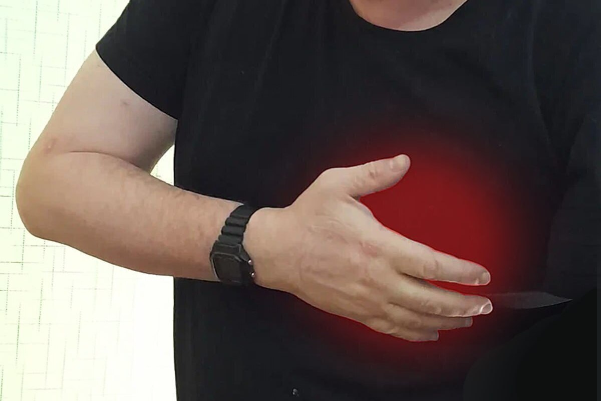 Новгородцам рассказали, что боль может указывать на развитие инфаркта