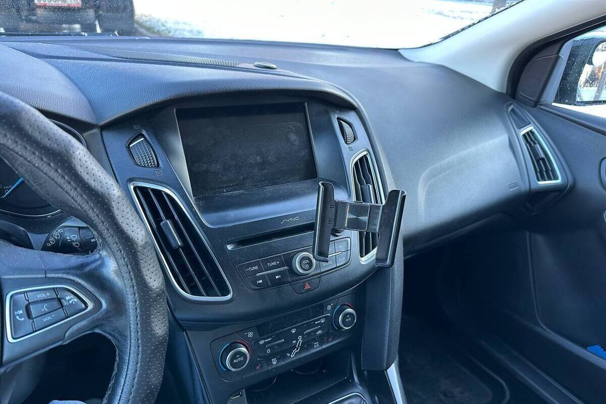 Новгородцам рассказали, что частое мытье машины зимой защитит кузов от коррозии