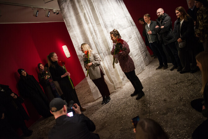 Galerii: Männa ja Eriksoni näitus käsitleb viljakust kui eksistentsiaalset seisundit