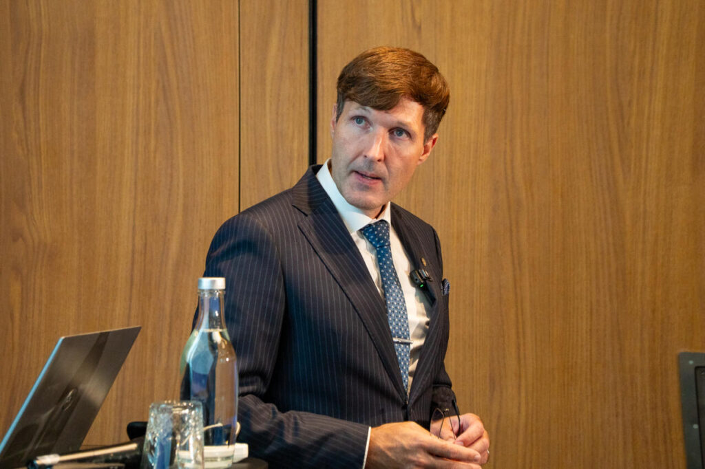 Martin Helme: Teini ja Tali suhtes tuleb algatada kriminaalasi mõjuvõimuga kauplemises, Akkermann ametist priiks