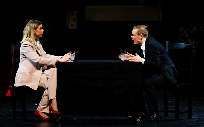 Rakvere teatris esietendus kinolinal kuulsaks mängitud “Kramer Krameri vastu”