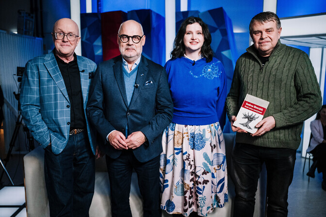 Galerii: viimases “Presidendi raamatuklubis” on külas Andrus Kivirähk