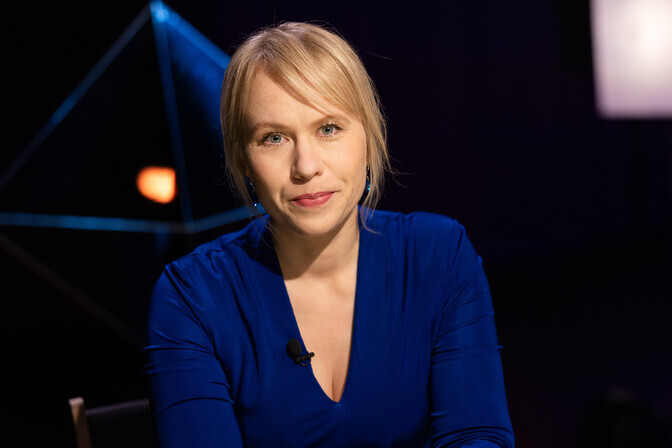 Kell 22.00 “Esimeses stuudios” Eneli Kindsiko