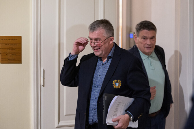 “Kindralid” panid täispiduri tsiviilkriisi ja riigikaitseseaduse eelnõule