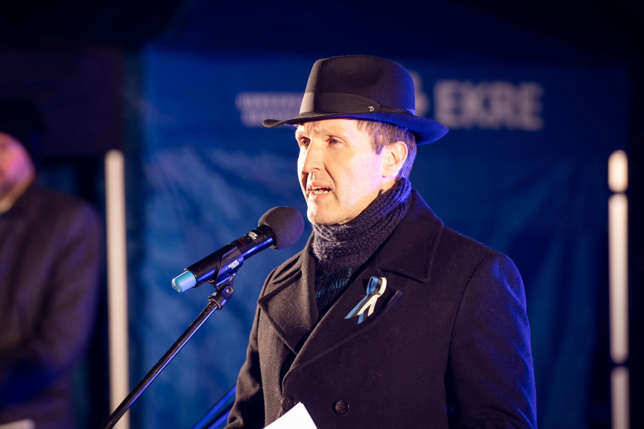 Martin Helme: vasakpoolsete rünnakule tõrvikurongkäigu vastu eelnes Kristen Michali sõjakuulutus