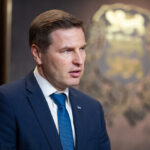 Otse kell 12: valitsuse pressikonverentsil Pevkur ja Terras