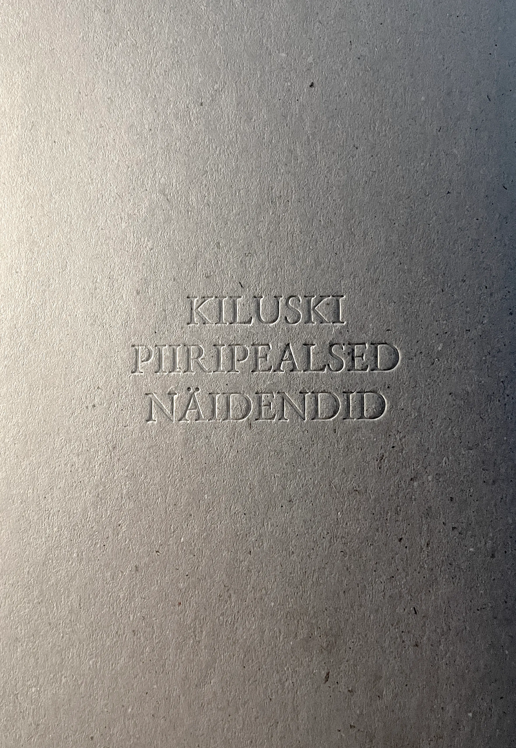 Ott Kilusk andis välja näidendikogumiku “Kiluski piiripealsed näidendid”