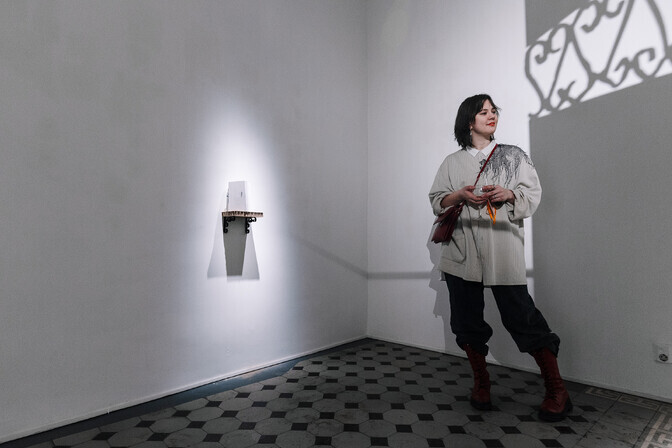 Pildid: Draakoni galeriis avati Riin Maide näitus “Ääremärkuste arhitektuur”