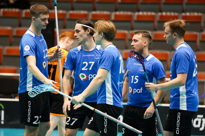 Saalihokikoondis alustas MM-valikturniiri kindla võiduga