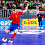 Saalijalgpallis said meistritiitli Hispaania ja Iraan