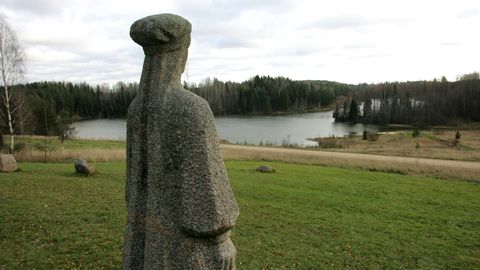 TÄNA AJALOOS ⟩ Sündis seto laulik Miku Ode